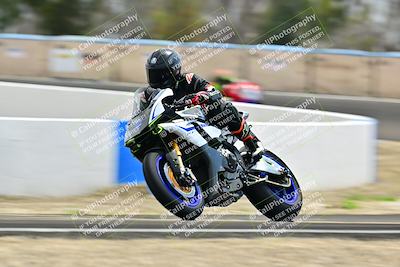 media/Apr-18-2025-TrackDaz (Fri) [[45f5874c44]]/B Group/Session 4 (Turn 6 - Outside)/